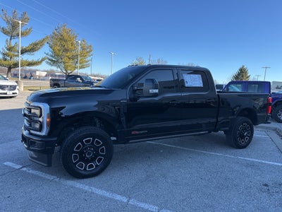 2025 Ford F-350SD Platinum