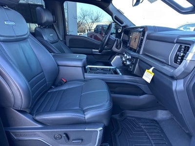 2025 Ford F-350SD Platinum