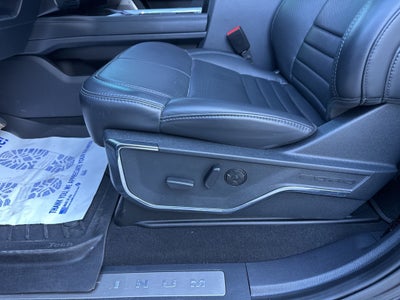 2025 Ford F-350SD Platinum