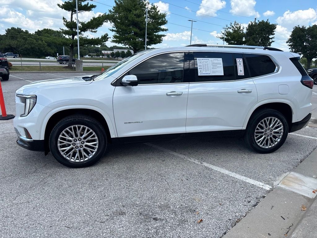 2024 GMC Acadia Denali