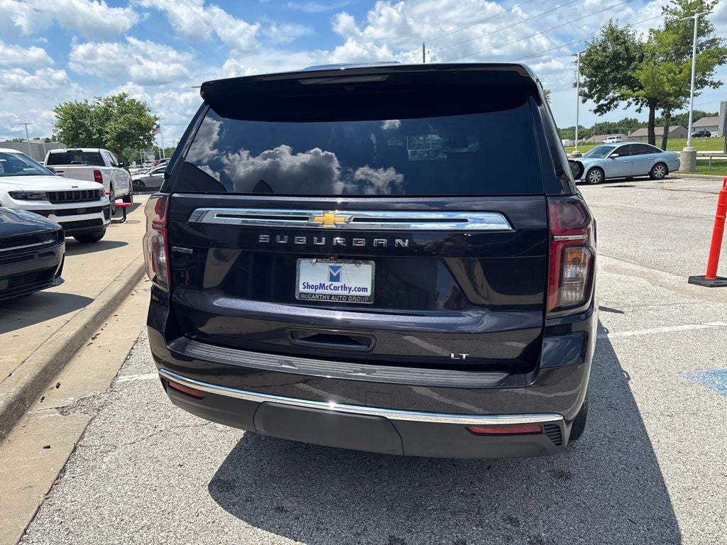 2024 Chevrolet Suburban LT