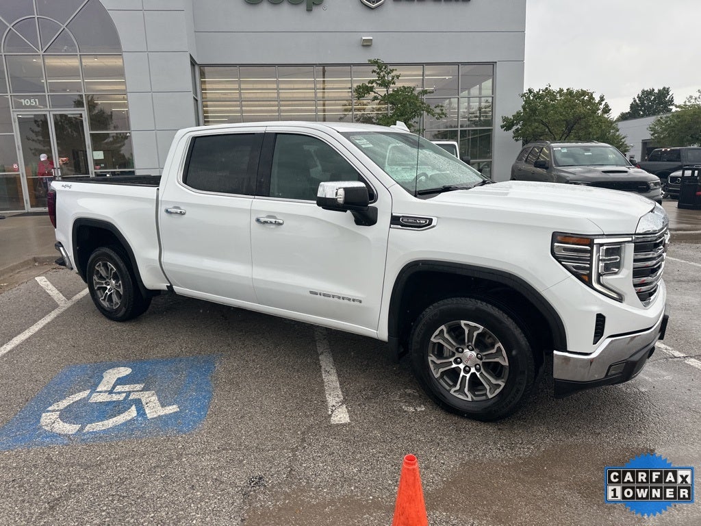 2024 GMC Sierra 1500 SLT