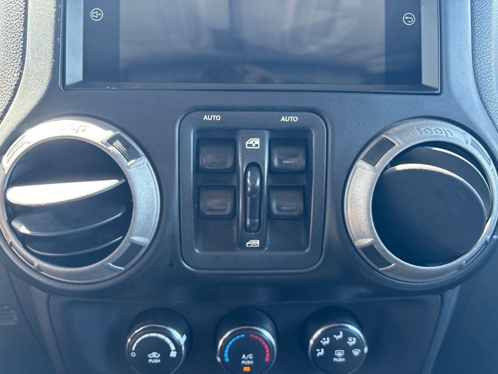 2011 Jeep Wrangler Unlimited Sport