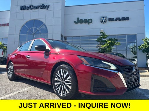 2025 Nissan Altima 2.5 SV