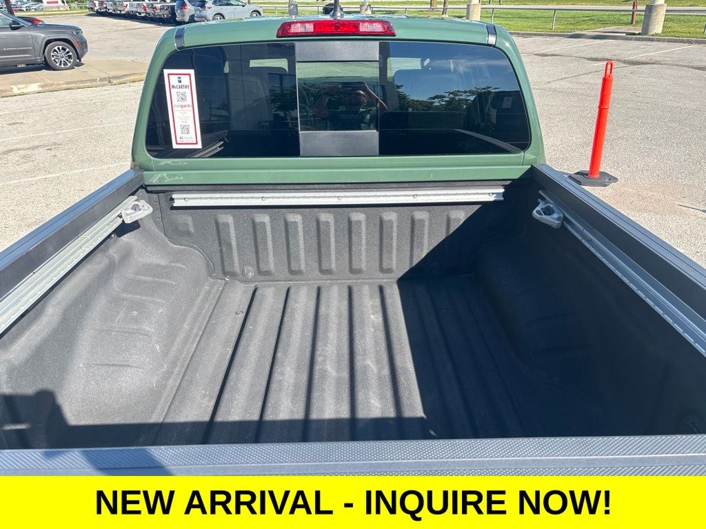 2023 Nissan Frontier Crew Cab PRO-4X 4x4