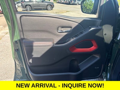 2023 Nissan Frontier Crew Cab PRO-4X 4x4
