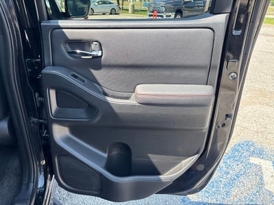 2023 Nissan Frontier Crew Cab PRO-4X 4x4
