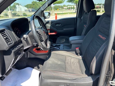 2023 Nissan Frontier Crew Cab PRO-4X 4x4