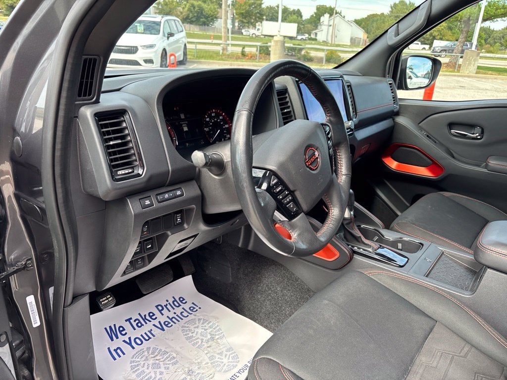 2022 Nissan Frontier Crew Cab PRO-4X 4x4