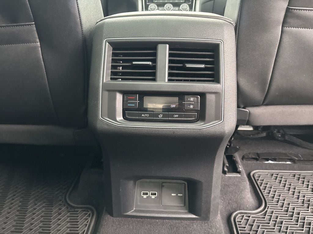 2019 Volkswagen Atlas 3.6L V6 SEL R-Line R-Line