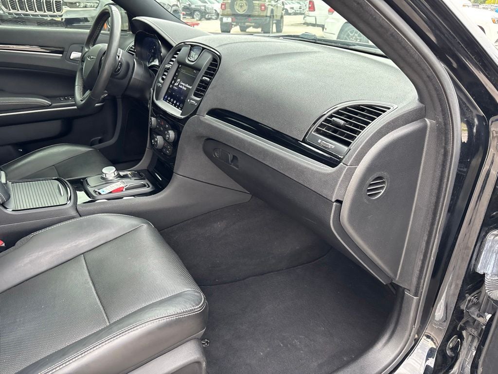 2023 Chrysler 300 300S