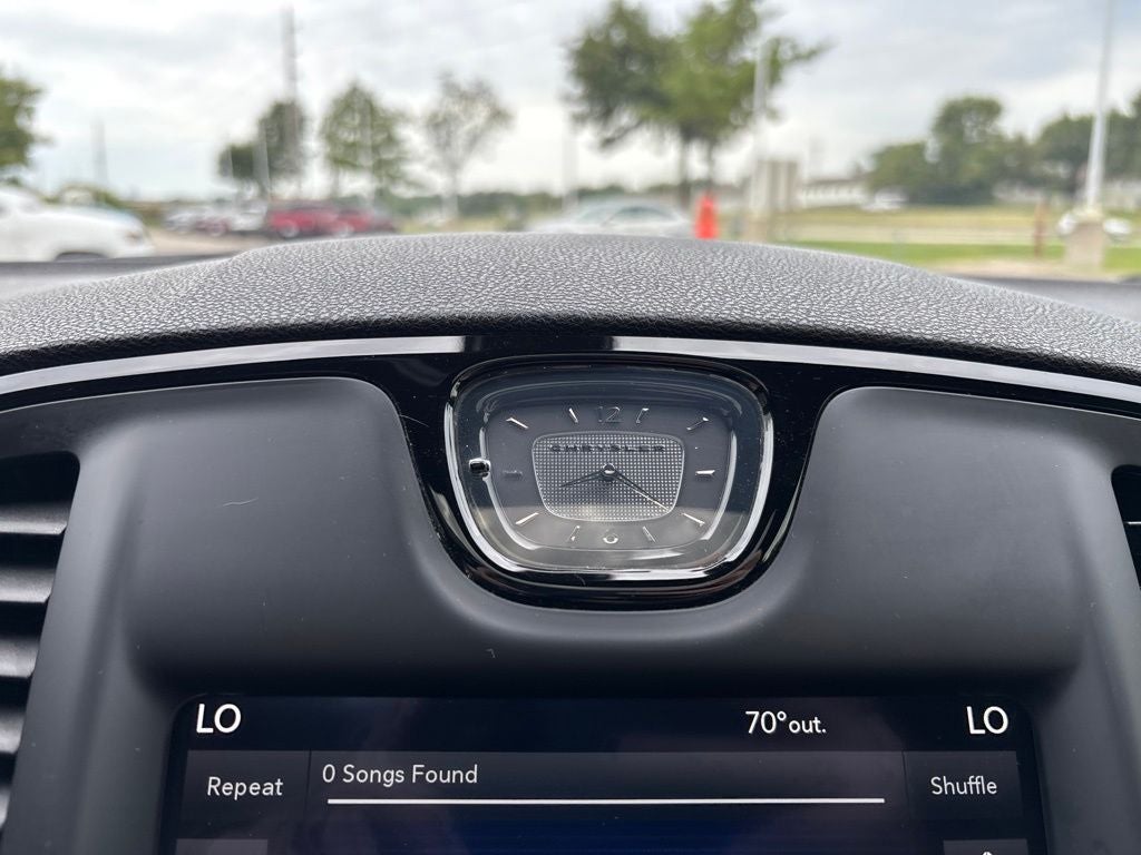 2023 Chrysler 300 300S
