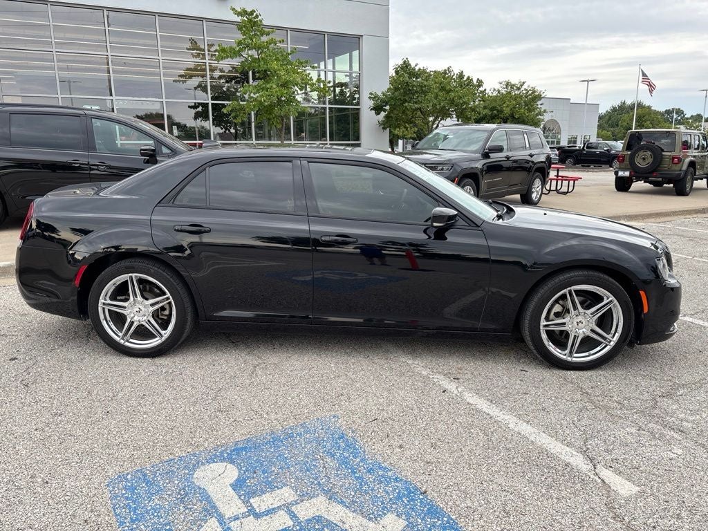 2023 Chrysler 300 300S