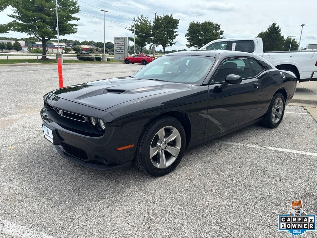 2015 Dodge Challenger SXT