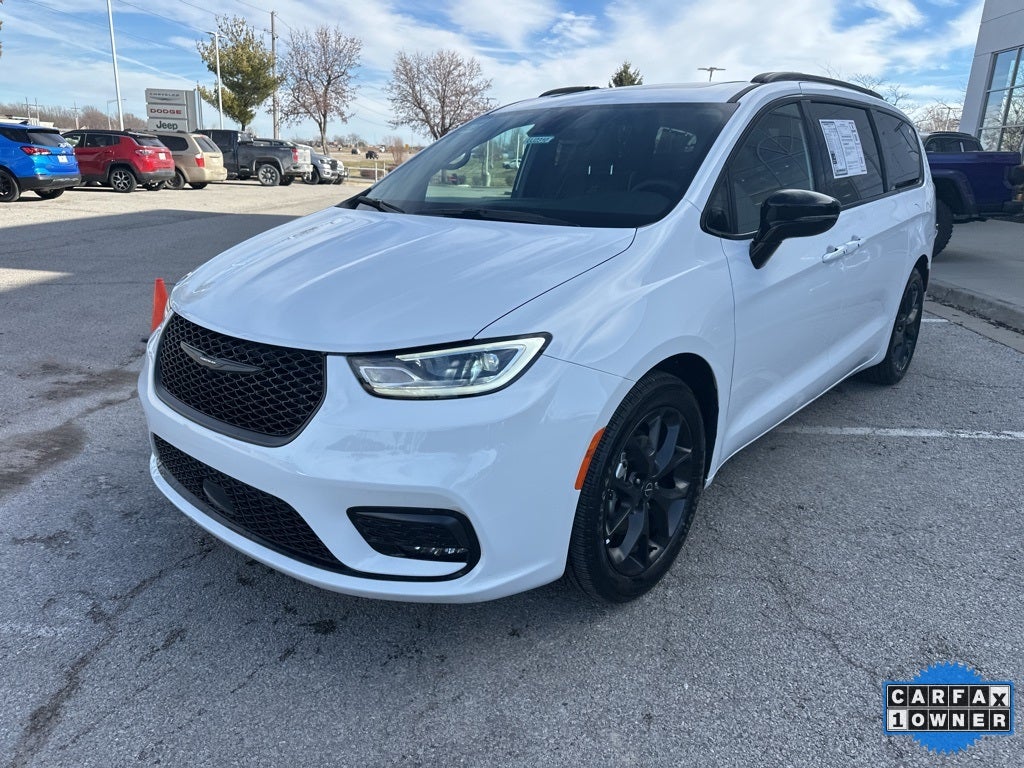 2025 Chrysler Pacifica Limited