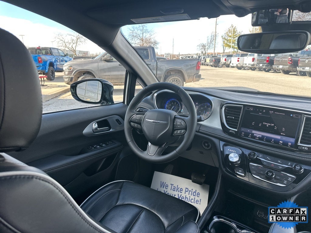 2025 Chrysler Pacifica Limited