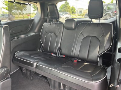 2025 Chrysler Pacifica Limited