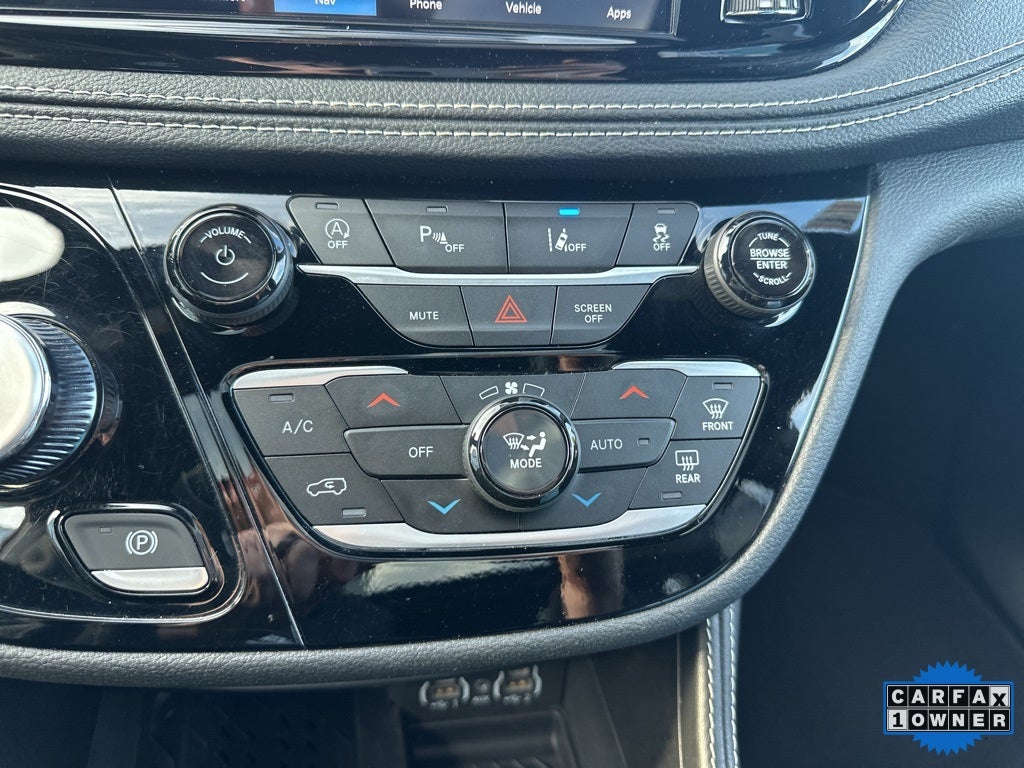 2025 Chrysler Pacifica Limited