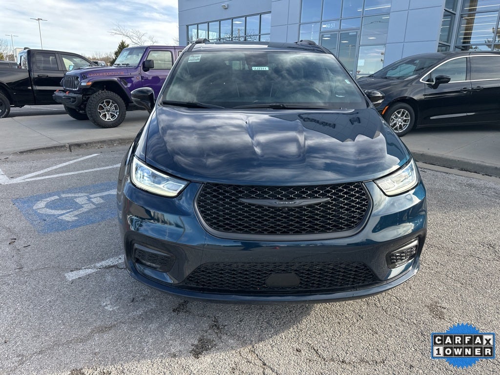 2025 Chrysler Pacifica Limited