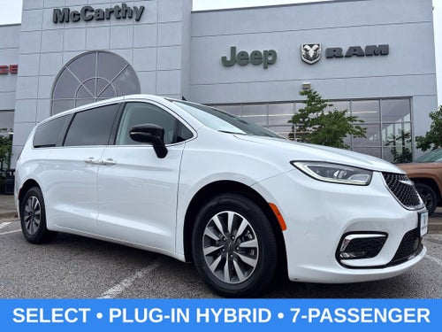 2024 Chrysler Pacifica Hybrid Select
