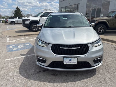 2023 Chrysler Pacifica Hybrid Limited