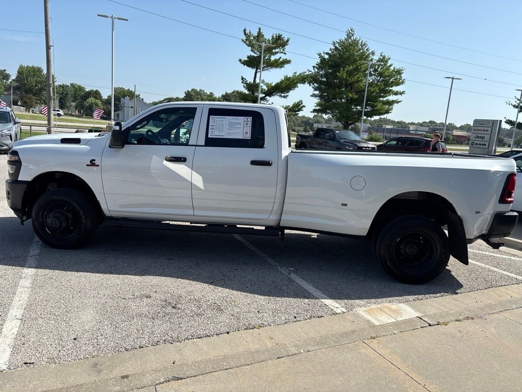 2026 RAM 3500 Tradesman Crew Cab 4x4 8' Box