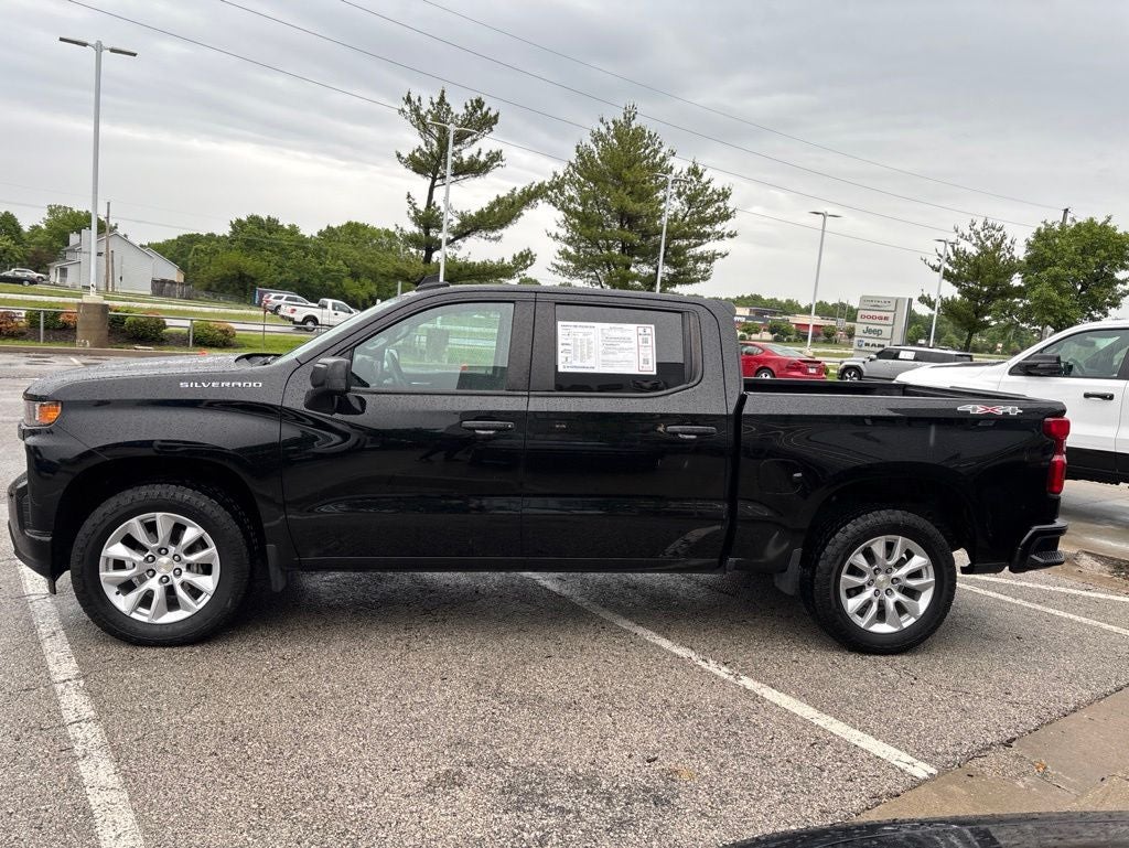 2021 Chevrolet Silverado 1500 Custom