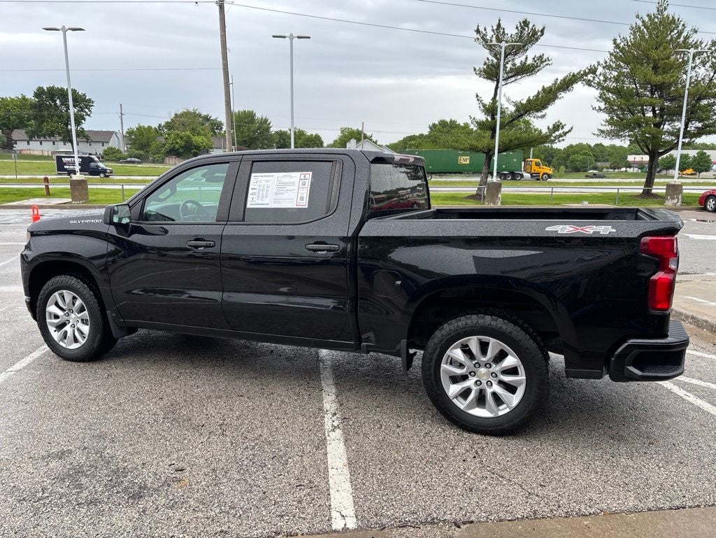 2021 Chevrolet Silverado 1500 Custom
