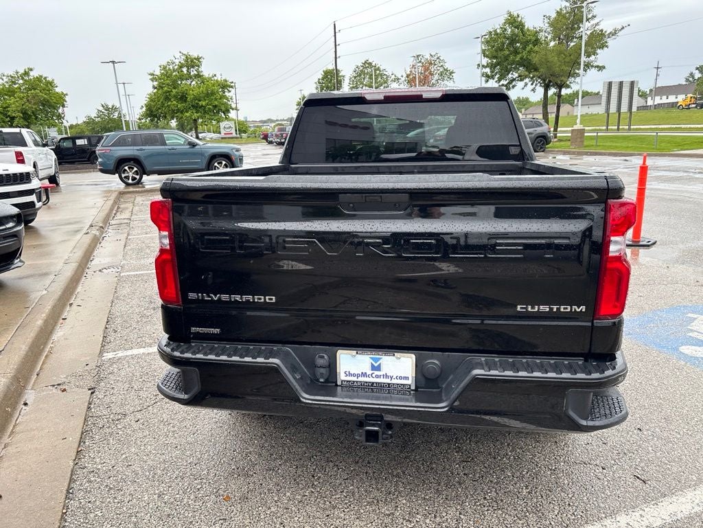 2021 Chevrolet Silverado 1500 Custom