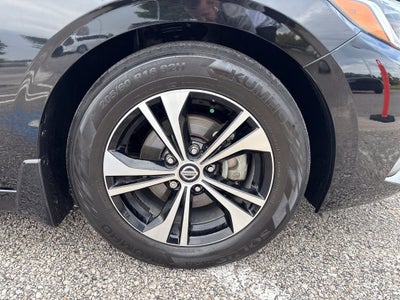 2023 Nissan Sentra SV Xtronic CVT