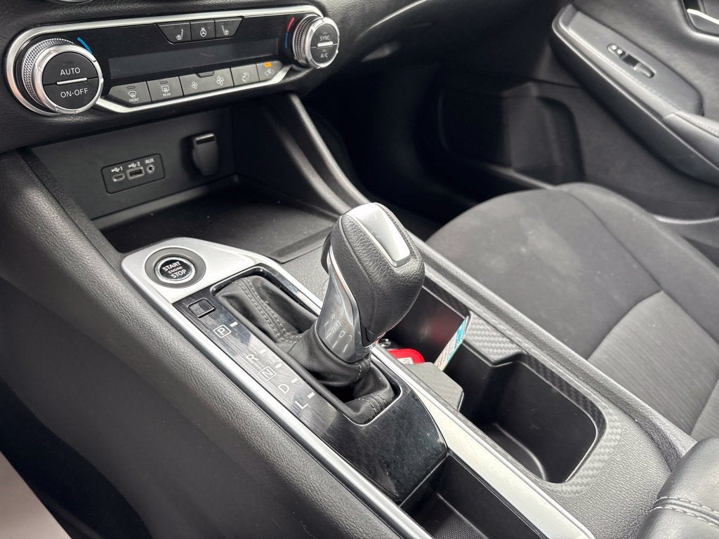 2023 Nissan Sentra SV Xtronic CVT