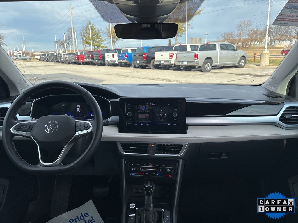 2025 Volkswagen Taos 1.5T SE