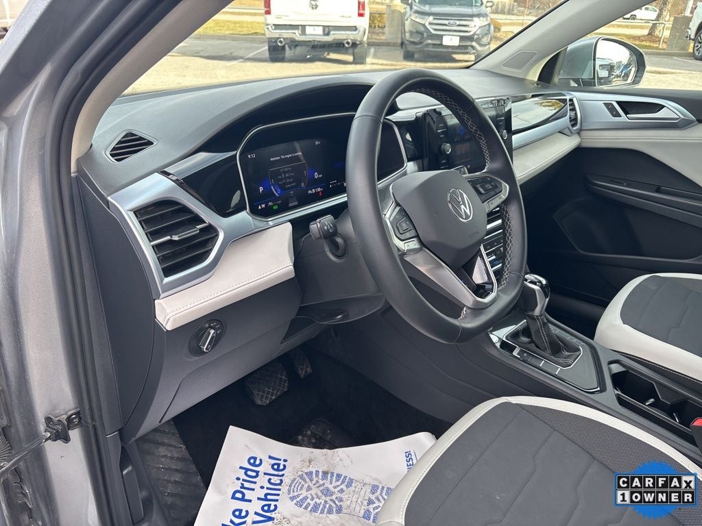 2025 Volkswagen Taos 1.5T SE