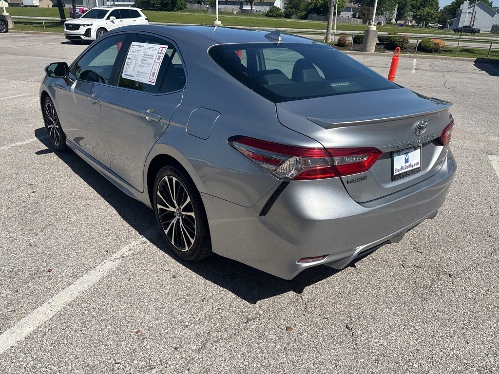 2019 Toyota Camry SE