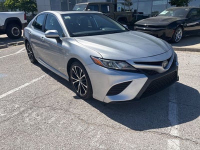 2019 Toyota Camry SE