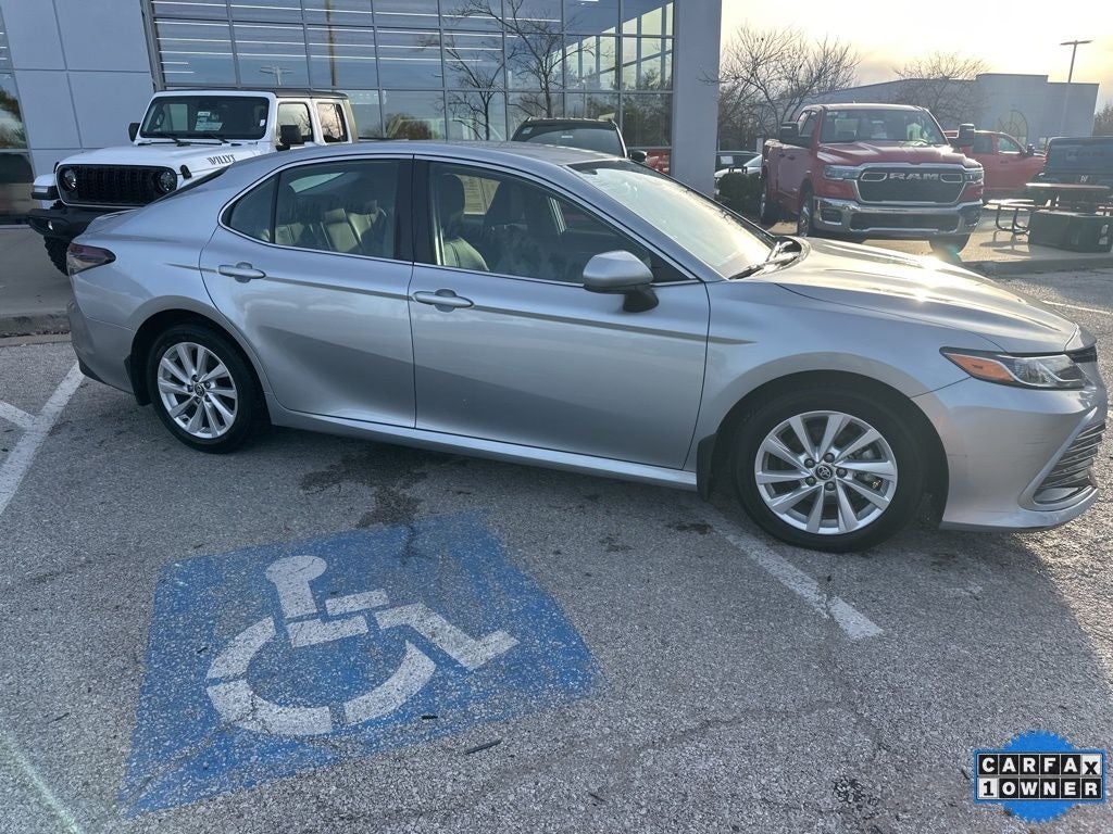 2024 Toyota Camry LE