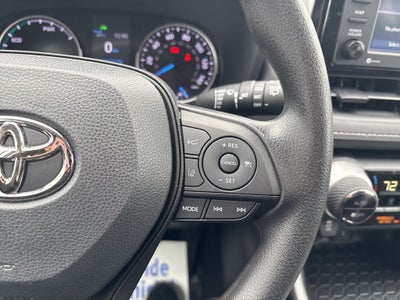 2022 Toyota RAV4 Hybrid XLE