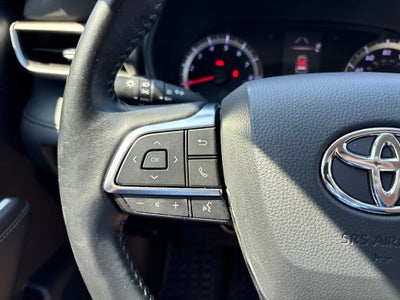 2020 Toyota Highlander LE