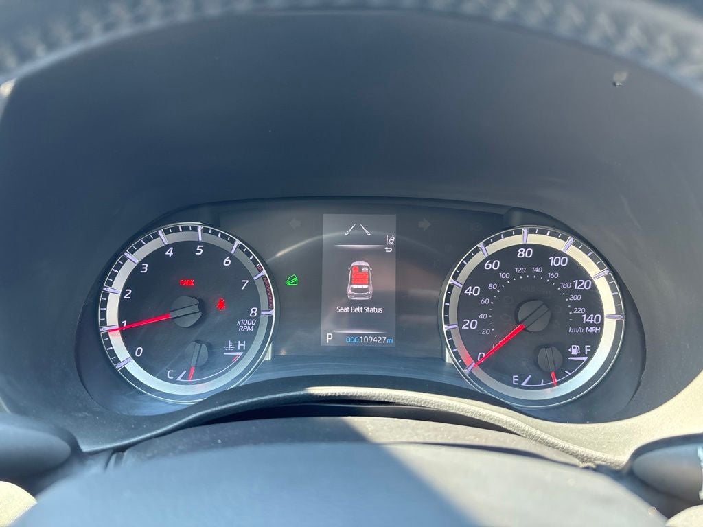 2020 Toyota Highlander LE