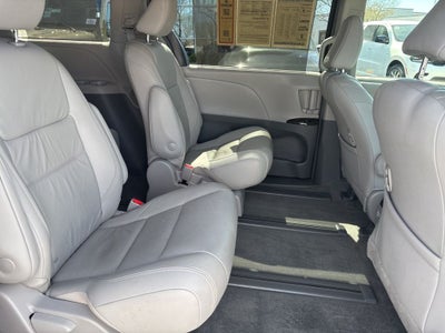 2018 Toyota Sienna XLE Premium 7 Passenger