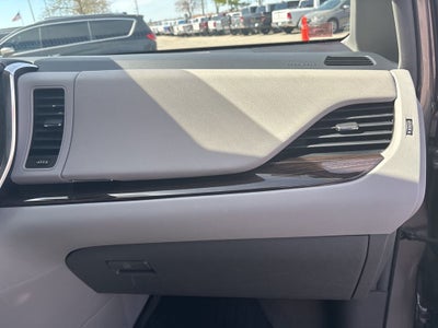 2018 Toyota Sienna XLE Premium 7 Passenger