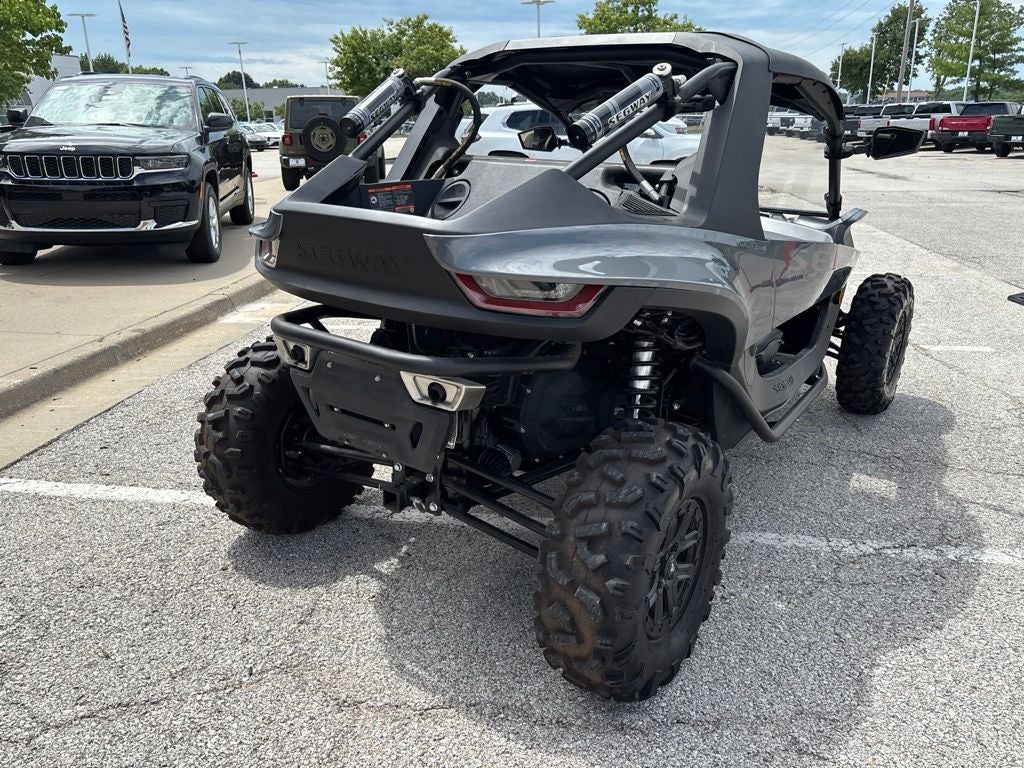 2023 Segway Powersports Villain SX10 X