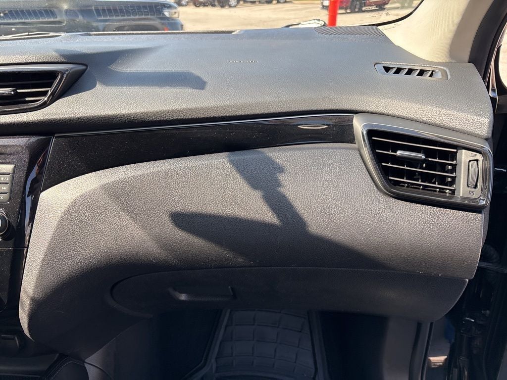 2018 Nissan Rogue Sport SL