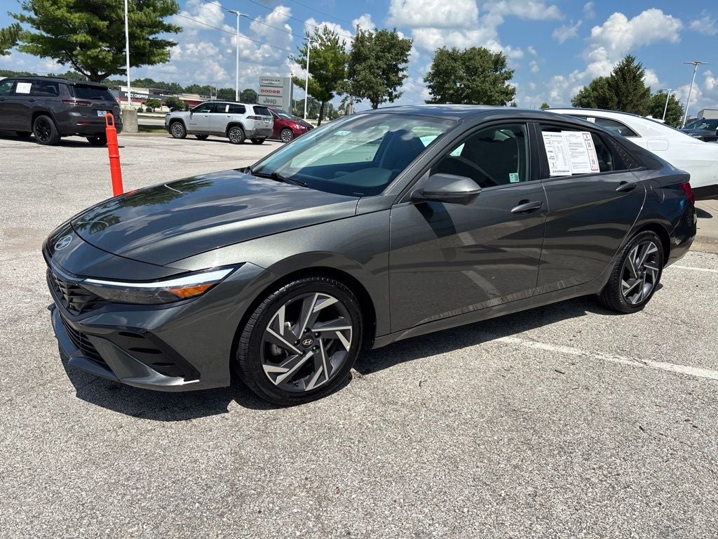 2024 Hyundai Elantra Limited