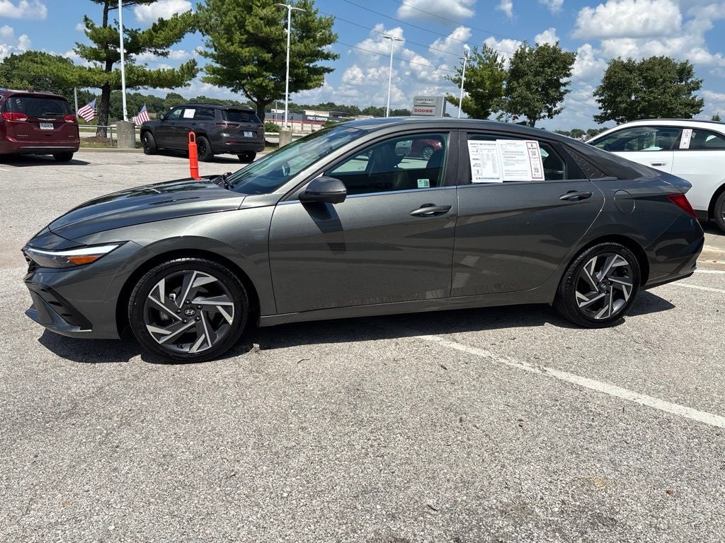 2024 Hyundai Elantra Limited