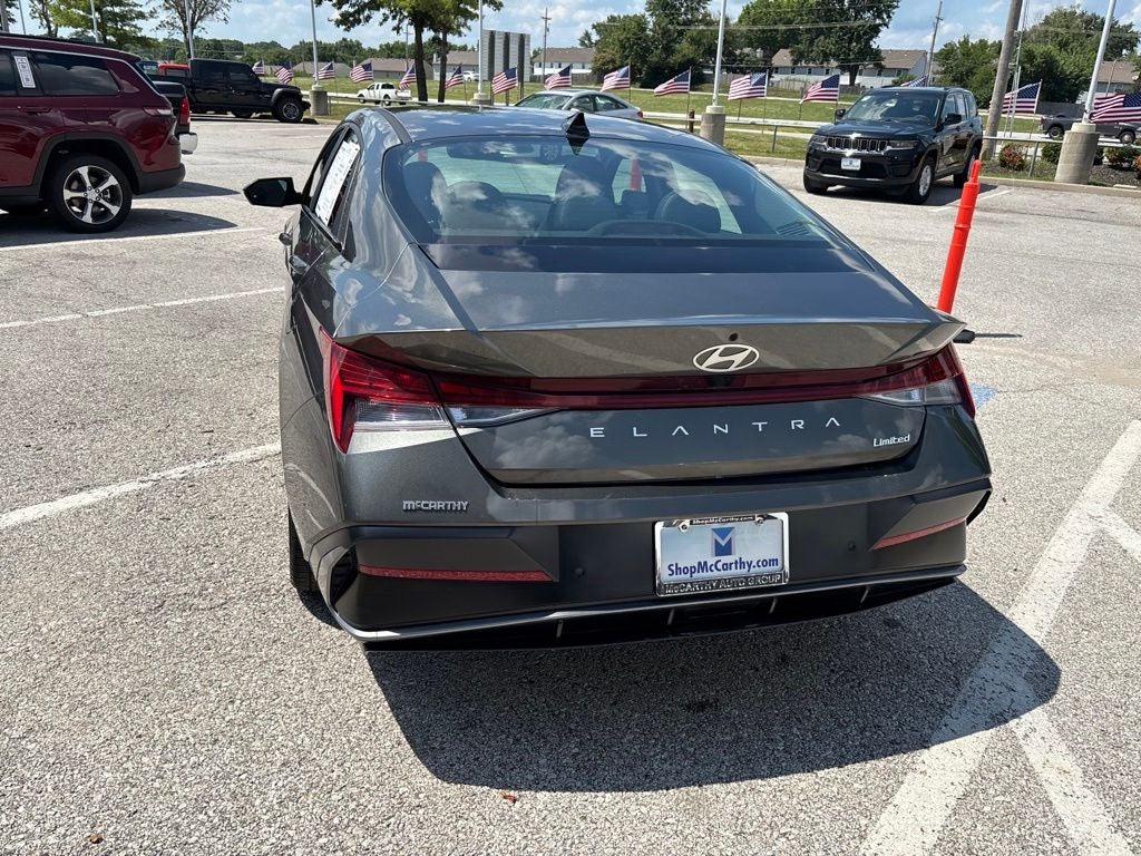2024 Hyundai Elantra Limited