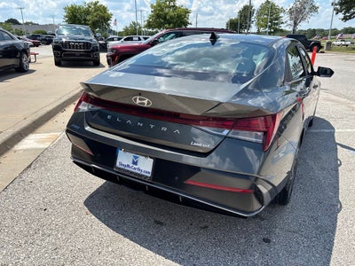 2024 Hyundai Elantra Limited