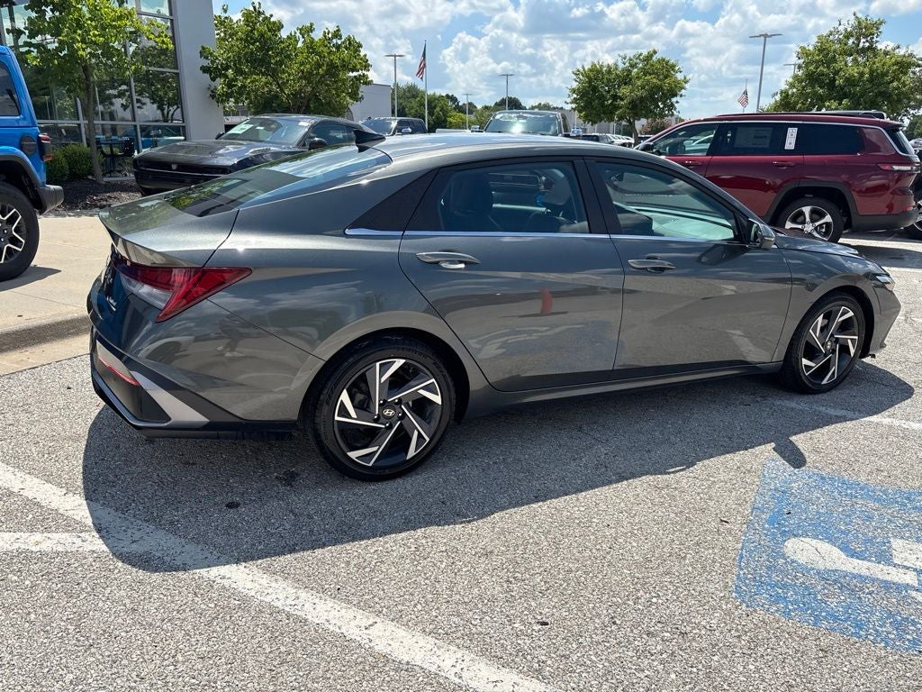 2024 Hyundai Elantra Limited