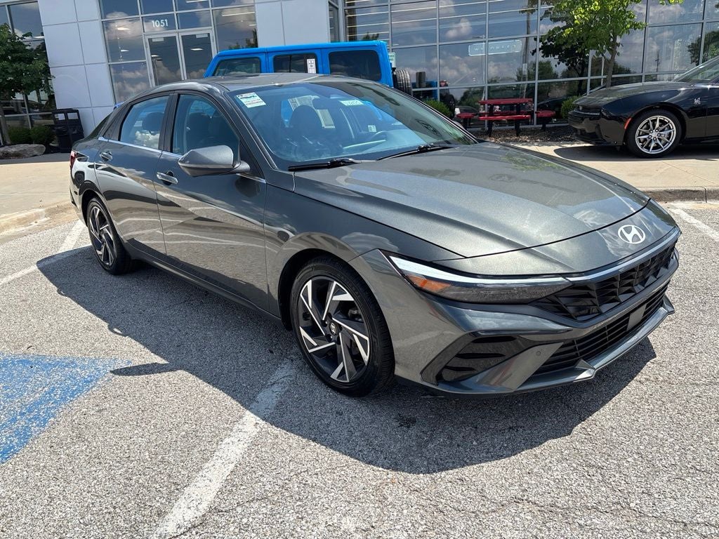 2024 Hyundai Elantra Limited