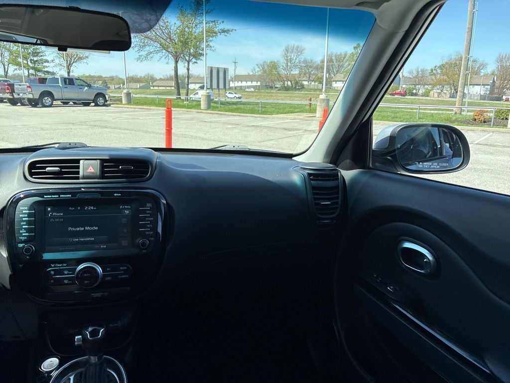 2017 Kia Soul Plus